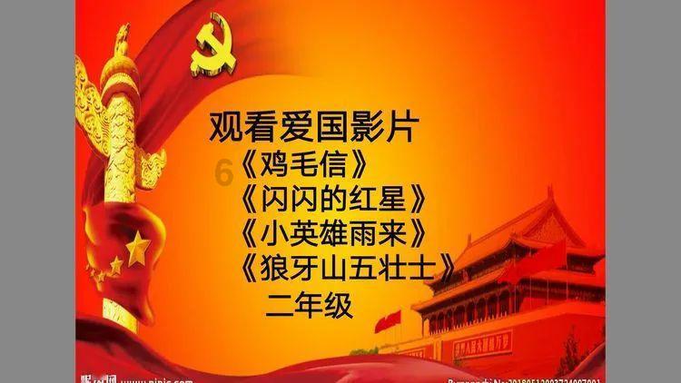 李连杰携妻女游玩,62岁的利智尽显慈祥老态,与过去判若两人